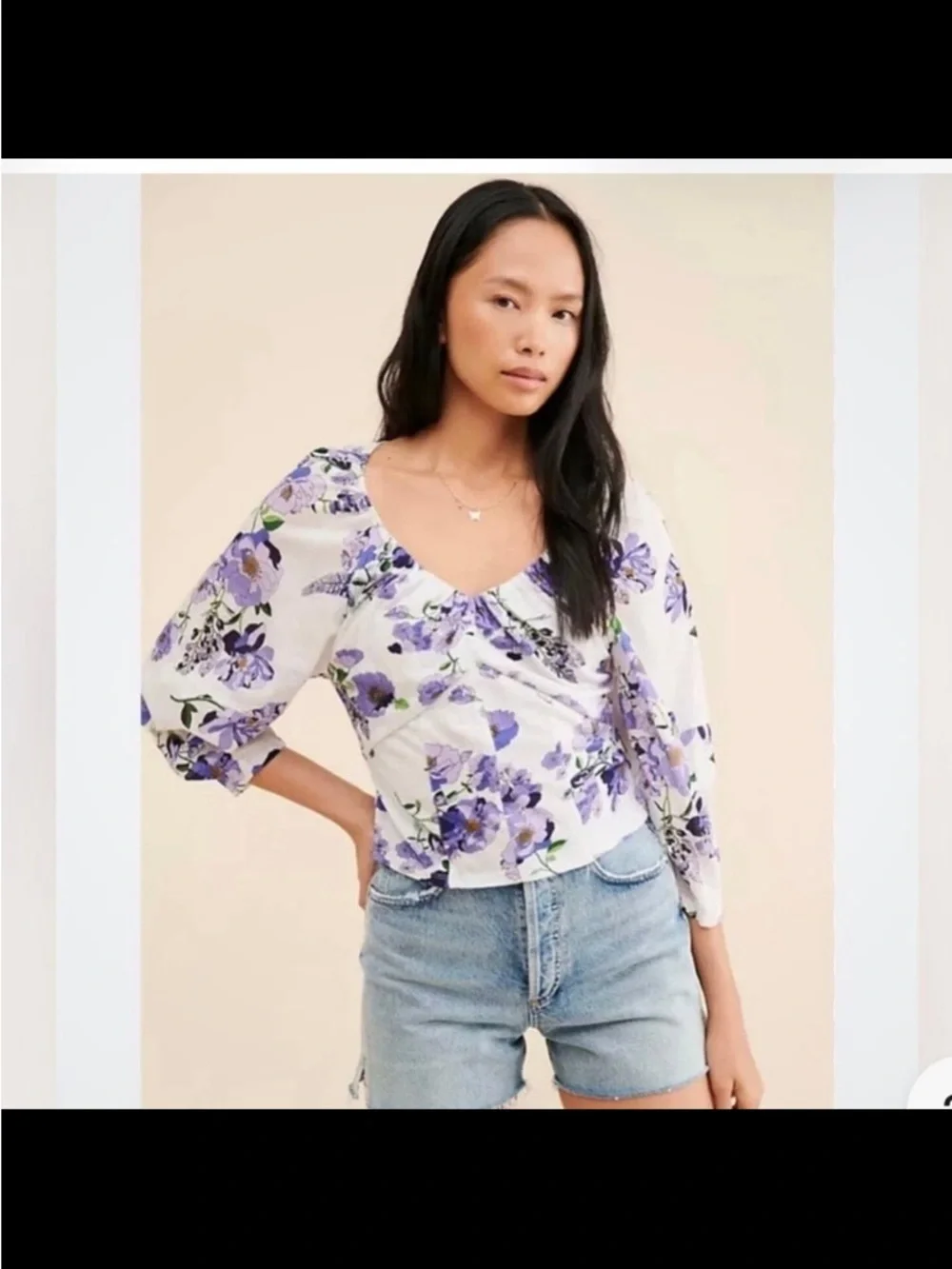 Anthropologie purple Puff-Sleeve V-Neck Blouse — White with Purple Floral size M